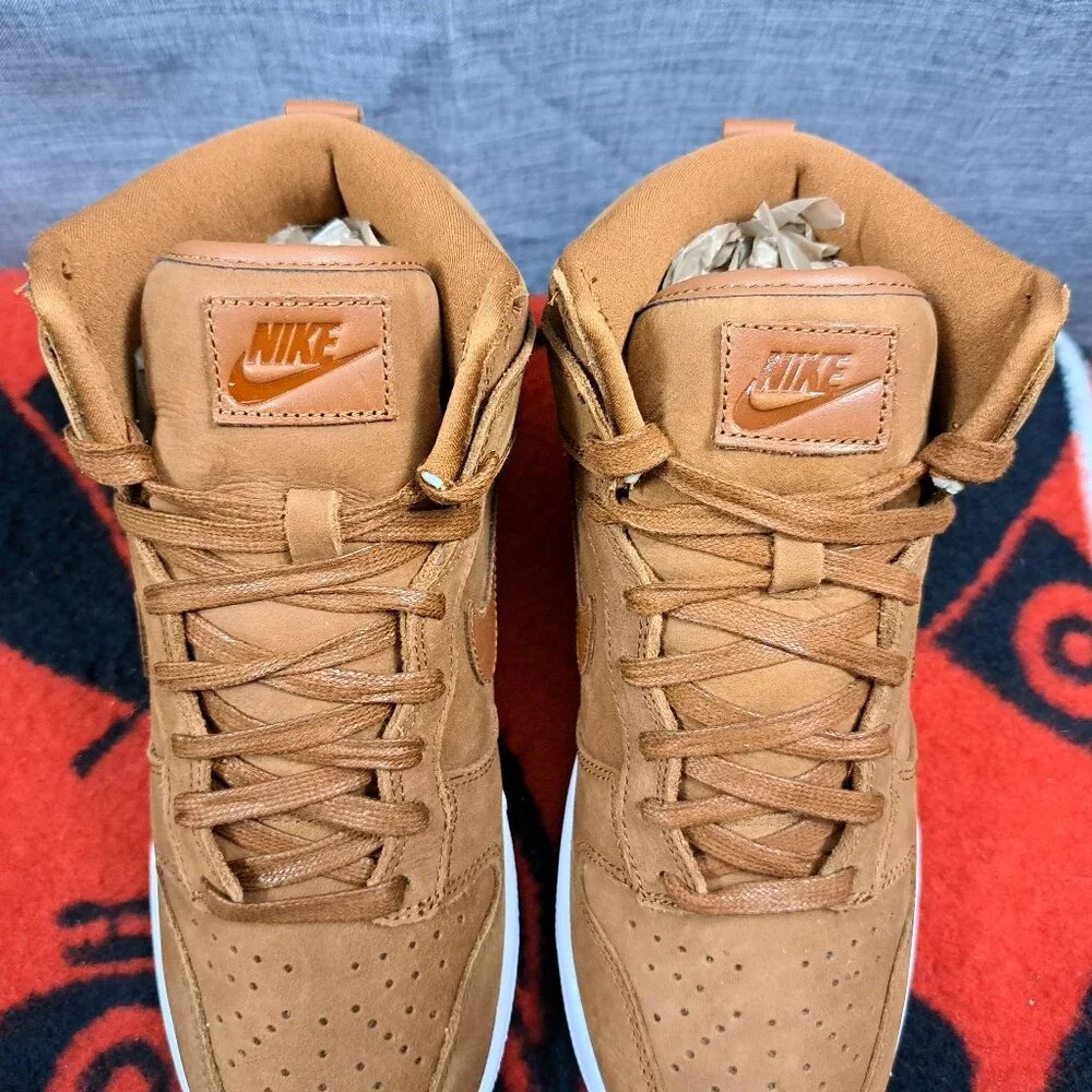 %Size 7 1/2 Women's Nike Dunk High Premium Pecan Brown White DX2044-200 A 14 - Picture 10 of 12